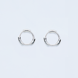 Bold thin hoop pierce_N009