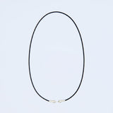 Collier en cuir_short_H004