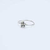 Petit_Ring small flower_Pt900_L213