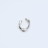 Wavy earcuff stone_L032