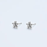 Pierce small flower_M023